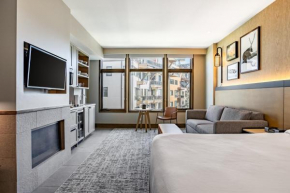 Eagle River by AvantStay Located in the Westin
